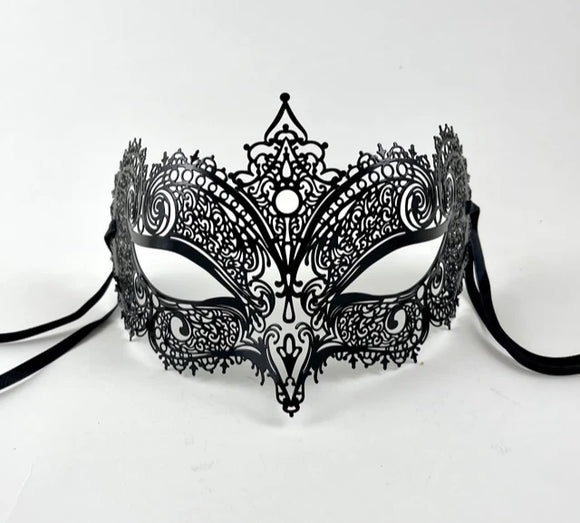 Venetian Mask Laser Cut Metal – Gran Gala Lux