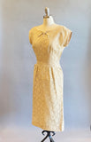1950s Lace Dress / 50s Wiggle Dress /Floral Lace Dress / 1950s Cocktail Dress / 1950s Wedding Dress /Size Small