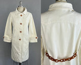 1960s Mod Coat / Celluloid Buttons & Chain on White Canvas Coat / 1960s Raincoat / 1960s Canvas Coat /Size Medium Size Small