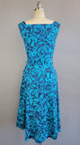 1950s Rose Print Dress /1950s Blue Roses Cotton Day Dress with Pockets / Size Medium