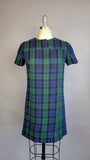 1960s Mini Dress / Dress With Cape / 1960s Dress Set / Tartan Dress / Plaid Mini Dress / Plaid Cape / Mini Shift Dress / Size Medium