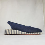 1960s Play Shoes by Joyce Inc. / Vintage Espadrilles / Deadstock / Denim Sling Back Peep Toe Wedge Shoes / Vintages Wedges / Size 6