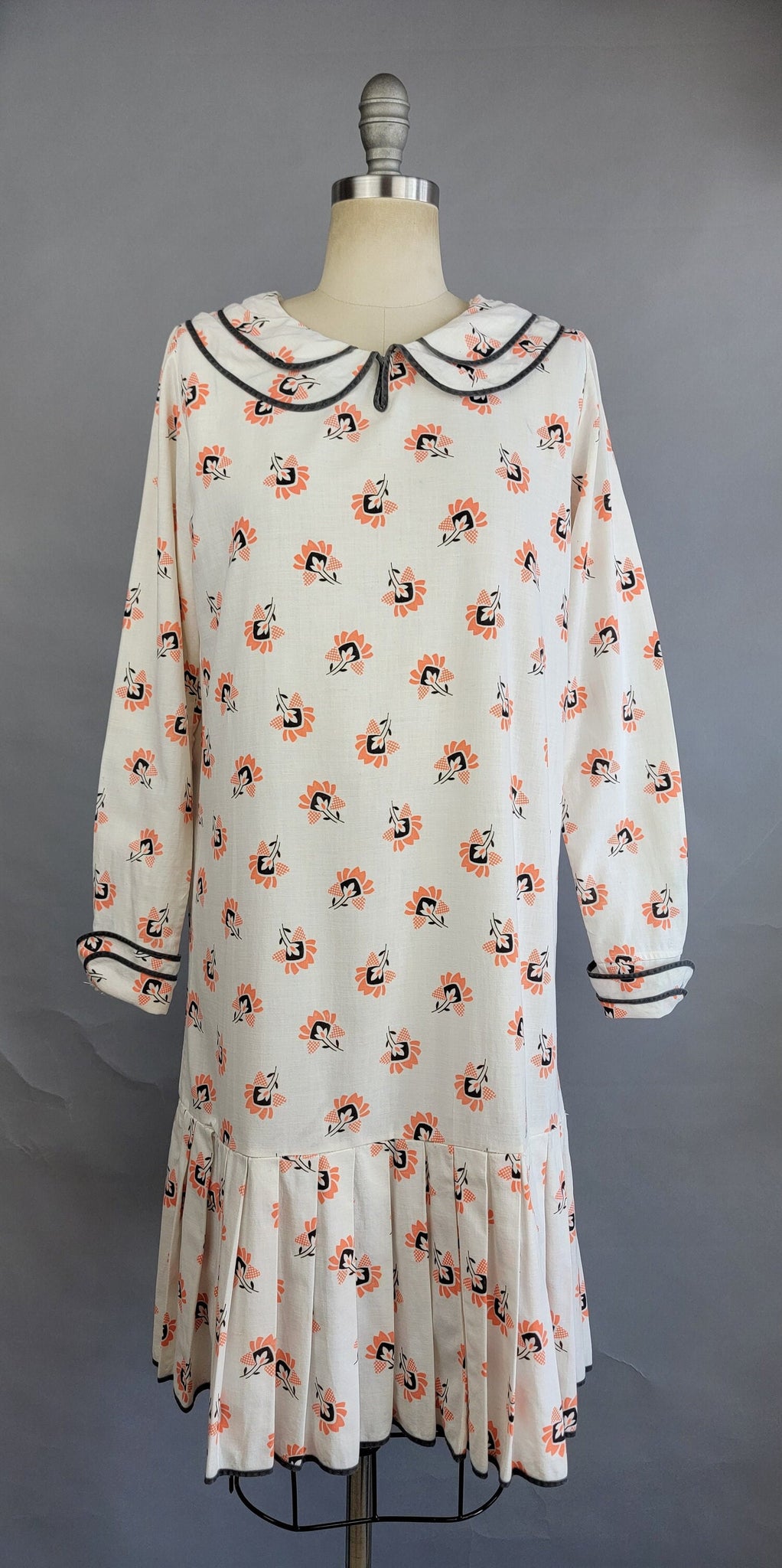 1920s Dress / 1920s Day Dress / 1920s Cotton Dress / 1920s Drop Waist Off Broadway Vintage & Costumes 1920s Dress / 1920s Day Dress / 1920s Cotton Dress / 1920s Drop Waist Off Broadway Vintage & Costumes