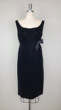 Black Velvet Dress / 1960s Cocktail Dress / 1960s Party Dress / 1960s Dress / Cocktail Dress / Little Black Dress / LBD / Size Medium Large