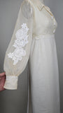 1960s Wedding Gown / William Cahill Wedding Dress / Floral Applique Gown / Wedding Dress w/ Collar / Size Small