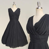 1950s Dress / 1950s Chiffon Dress / Black Cocktail Dress / Party Dress / Size Medium